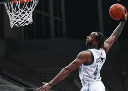 博彩-巴萨vs那不勒斯梅西连过数人